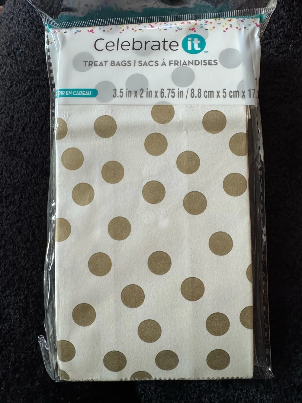 Celebrate It Small White & Gold Treat Bags, 16 pieces